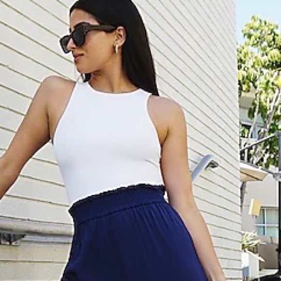 NWT Express Body Contour Silky High Neck Thong Bodysuit - Picture 1 of 6